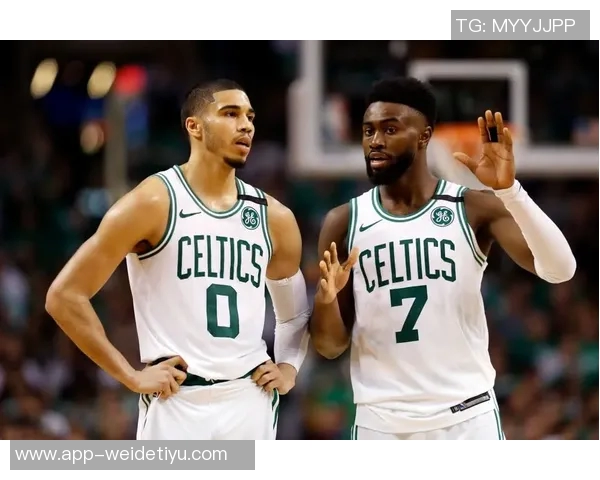 乌度卡谈杜兰特的重要性:逆境中他的存在是球队的奢侈品 乌度卡谈杜兰特的重要性:逆境中他的存在是球队的奢侈品