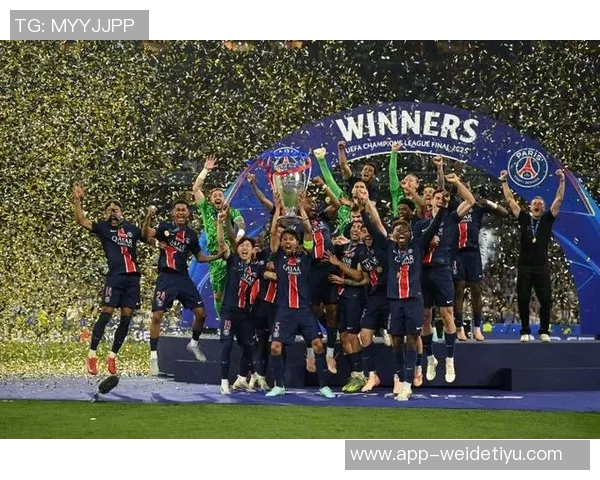 恩里克欣喜登贝莱与马尔基尼奥斯复出欧冠小组赛竞争异常激烈 恩里克欣喜登贝莱与马尔基尼奥斯复出欧冠小组赛竞争异常激烈