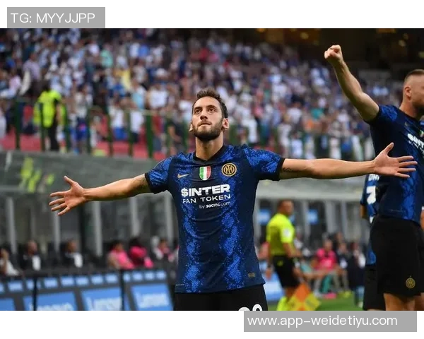 巴雷拉连续9个赛季意甲进球追平恰尔汗奥卢与佩莱格里尼成新传奇 巴雷拉连续9个赛季意甲进球追平恰尔汗奥卢与佩莱格里尼成新传奇